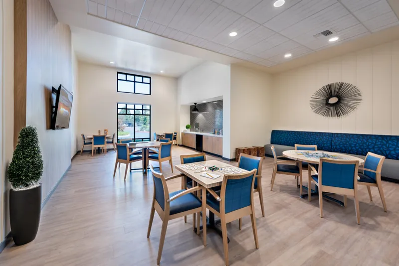 Revel Lodi - senior living in Lodi, California - photo 5