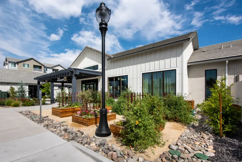 Revel Rancharrah - senior living in Reno, Nevada - photo 8