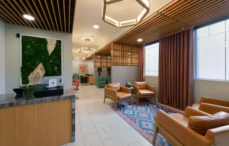 Revel Scottsdale - senior living in Scottsdale, Arizona - photo 5