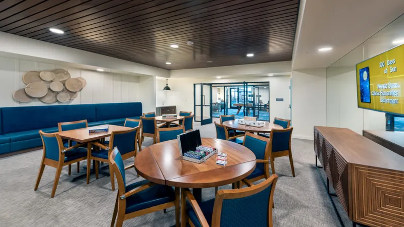 Revel Vegas - senior living in Las Vegas, Nevada - photo 6