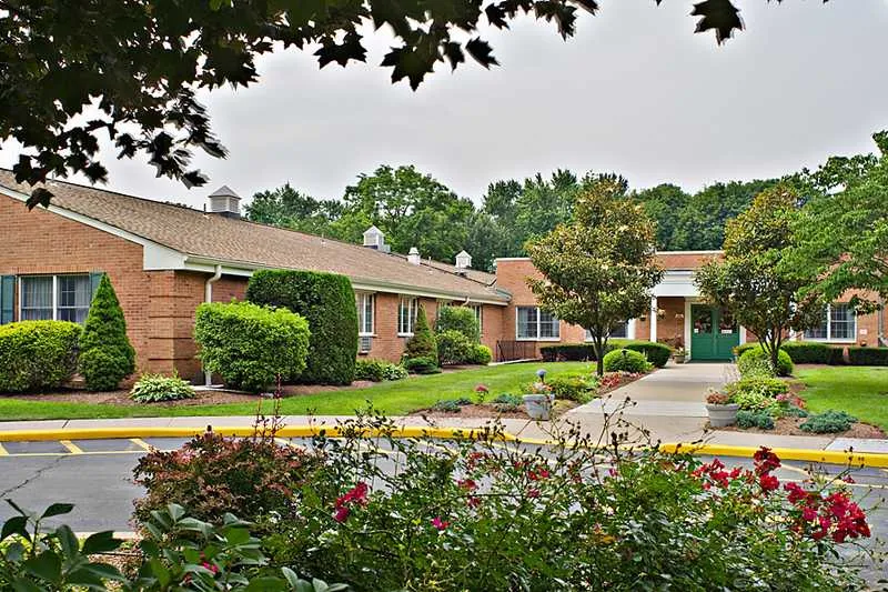 Ridgewood Center - senior living in Ridgewood, New Jersey - photo 5