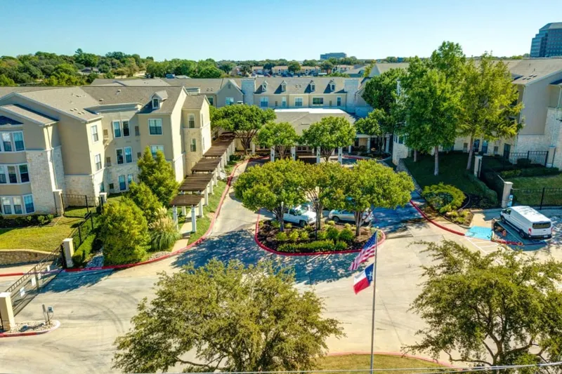 Ridgmar Place photo 5