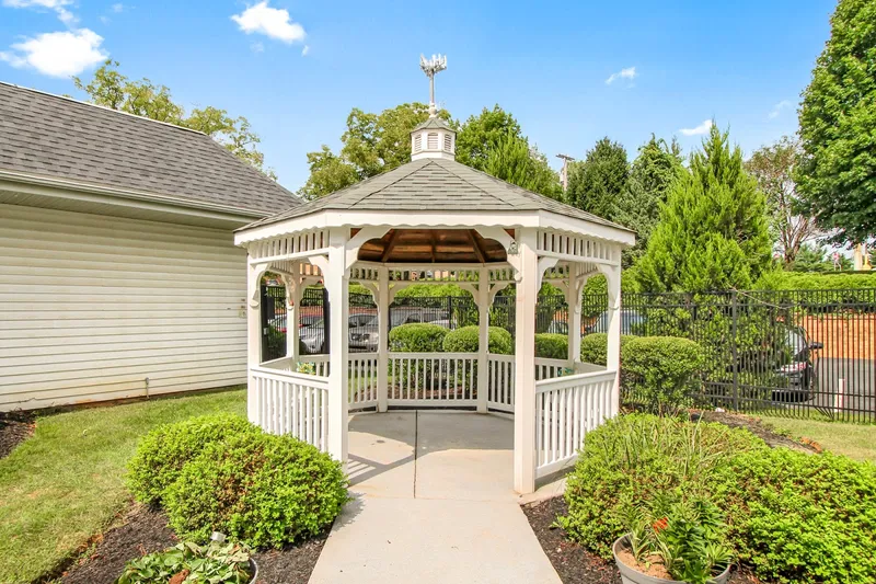 Rittenhouse Village at Lehigh Valley photo 6