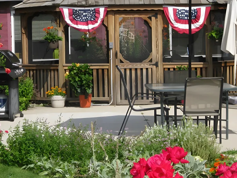 Riverside Village photo 3