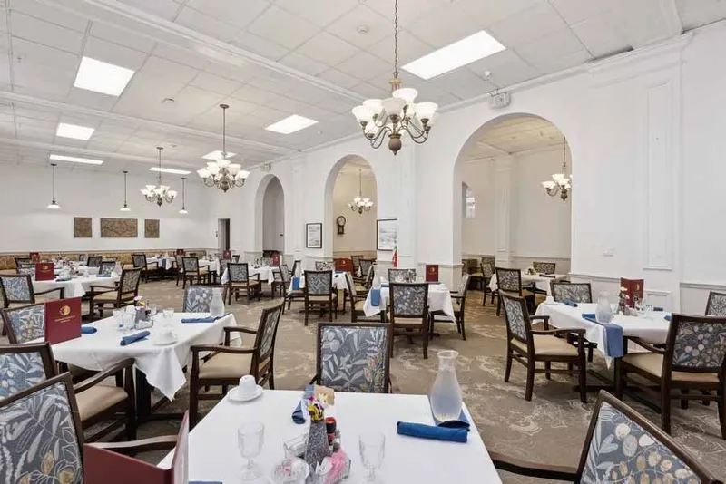 Riviera Senior Living - senior living in Holly Hill, Florida - photo 6