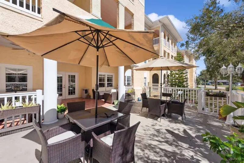 Riviera Senior Living - senior living in Holly Hill, Florida - photo 8