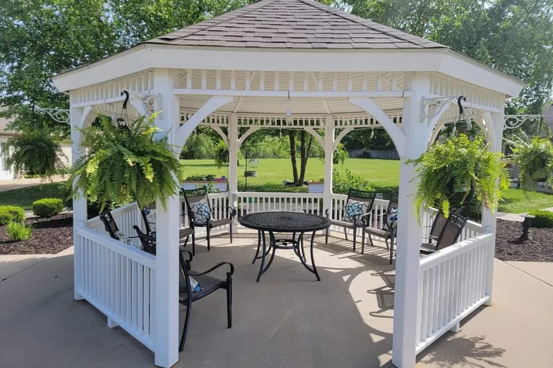 Rochester Estates photo 7