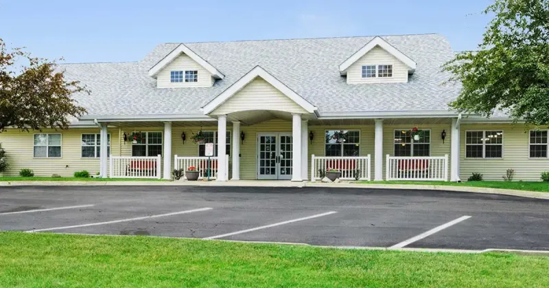 Rolling Meadows Senior Living - Assisted Living in Carroll, Iowa