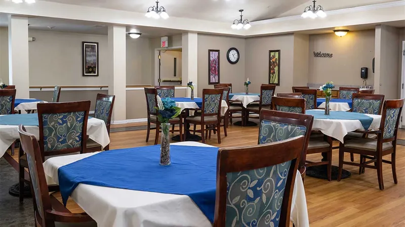 Rolling Meadows Senior Living - senior living in Carroll, Iowa - photo 6