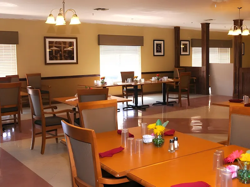 Salem Crossing photo 3