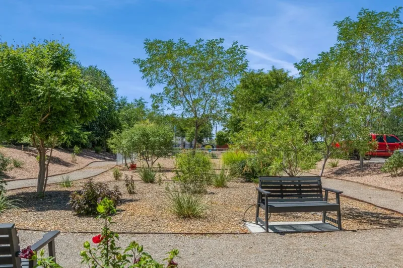 Sandia Vista Senior Living photo 8