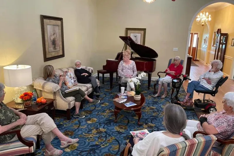 Savannah Court of Camilla photo 2