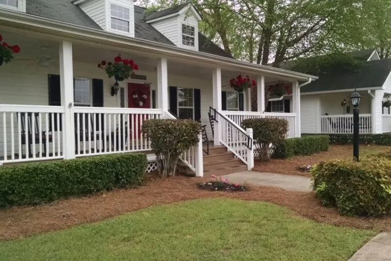 Savannah Court of Lake Oconee