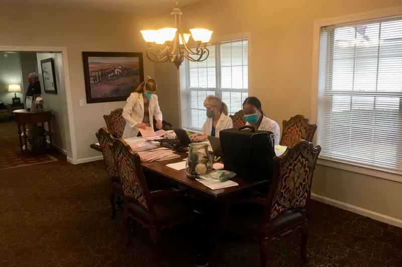 Savannah Court of Lake Oconee photo 8