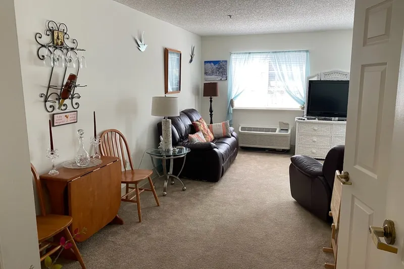 Savannah Court of Maitland photo 3