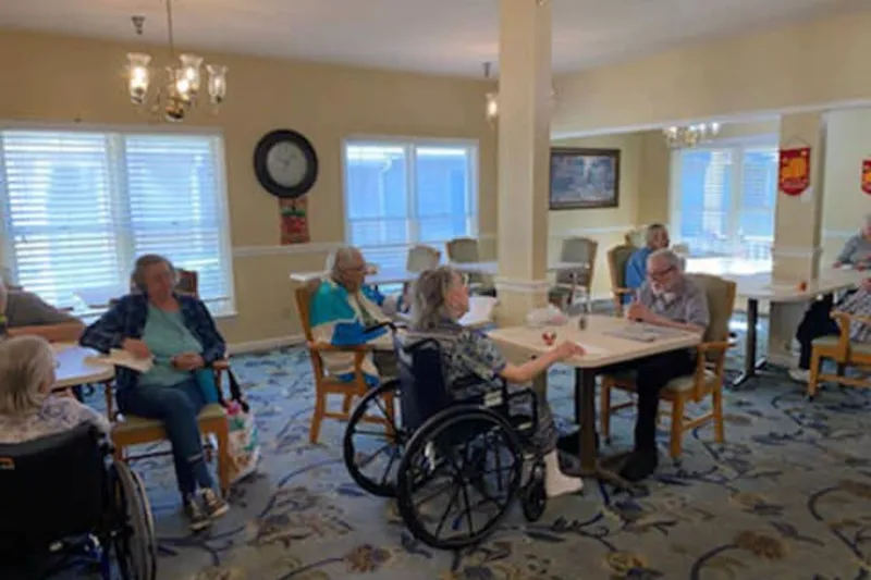 Savannah Court of Milledgeville photo 3