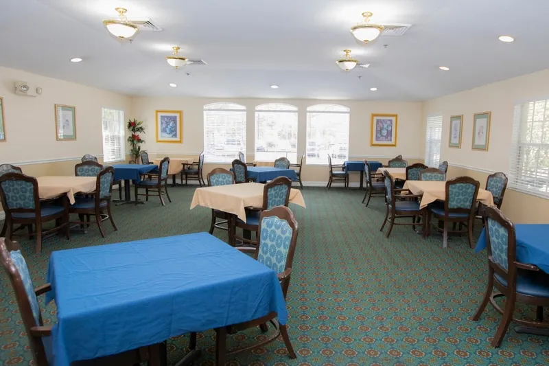 Savannah Court of Orange City photo 5