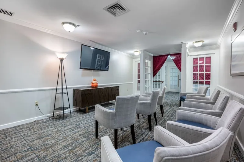 Shawnee Estates Senior Living photo 10