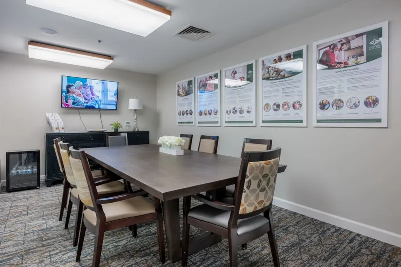 Shawnee Estates Senior Living photo 9