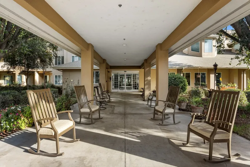 Sierra Hills photo 8