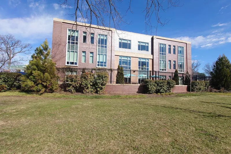 Silverado Alexandria Memory Care Community photo 7