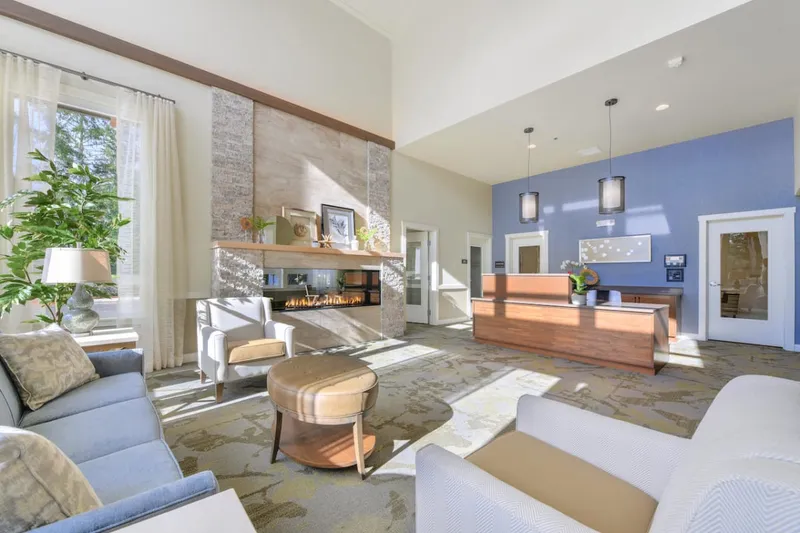 Silverado Bellevue Memory Care Community photo 3