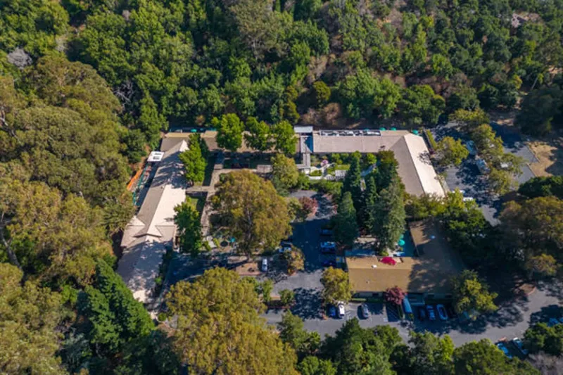 Silverado Belmont Hills Memory Care Community photo 8