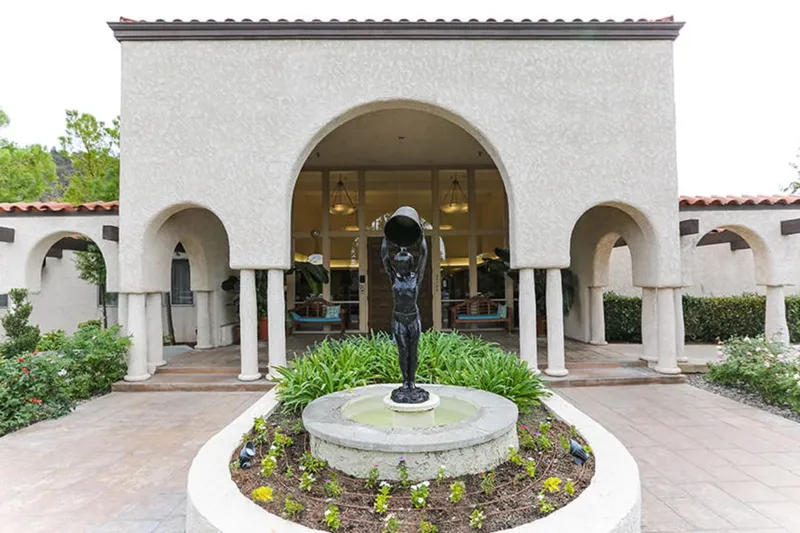 Silverado Calabasas Memory Care Community photo 10