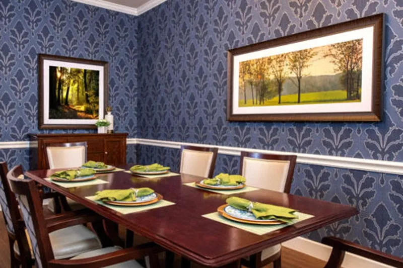 Silverado Lee’s Summit Memory Care Community - senior living in Lee's Summit, Missouri - photo 6