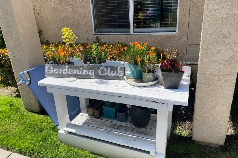 Silverado Newport Mesa Memory Care Community photo 8