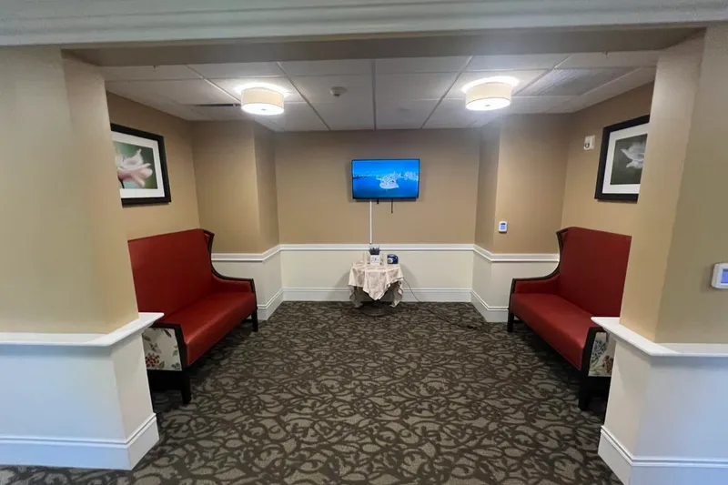 Silverado North Shore Memory Care Community photo 8