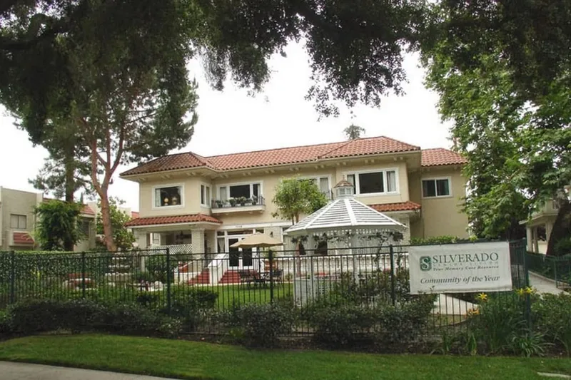 Silverado The Huntington Memory Care Community photo 2