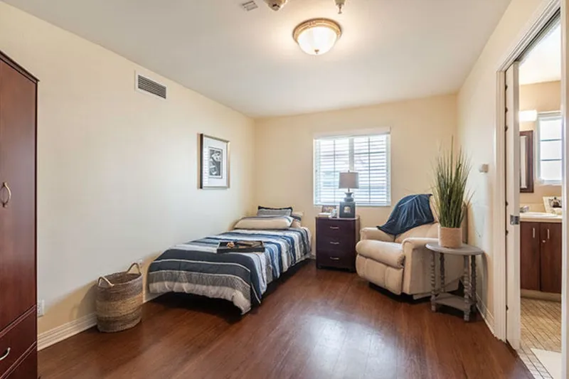 Silverado Tustin Hacienda Memory Care Community photo 3