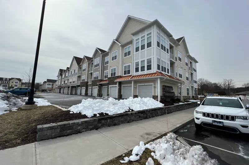 Skybrooke at Simsbury photo 3