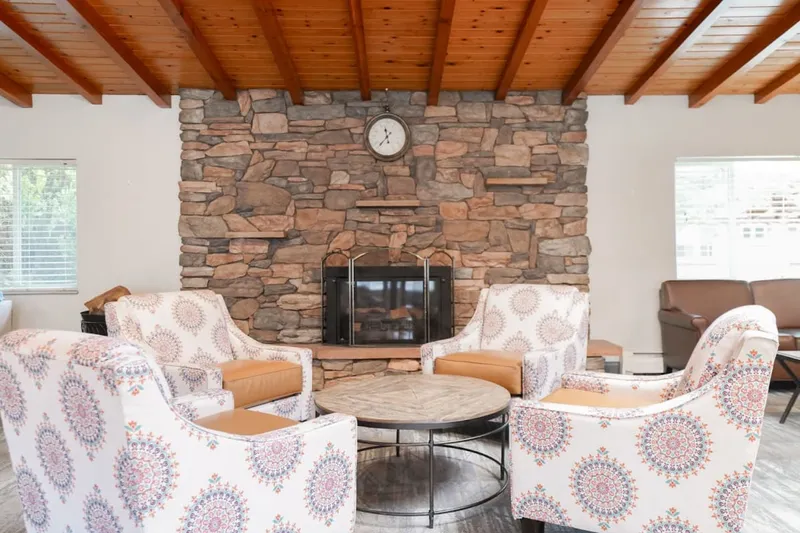 Skyline Ridge Skilled Nursing & Rehab - senior living in Cañon City, Colorado - photo 5