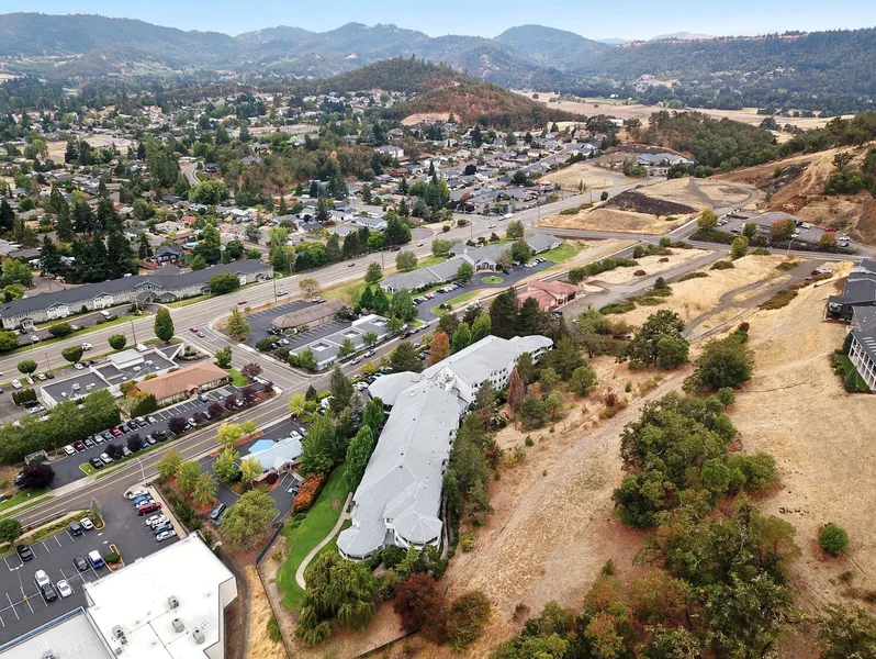 Solista Roseburg - senior living in Roseburg, Oregon - photo 12