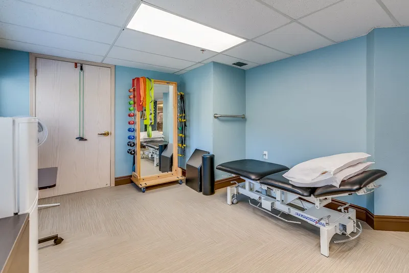 Solstice Senior Living at Auburn photo 9