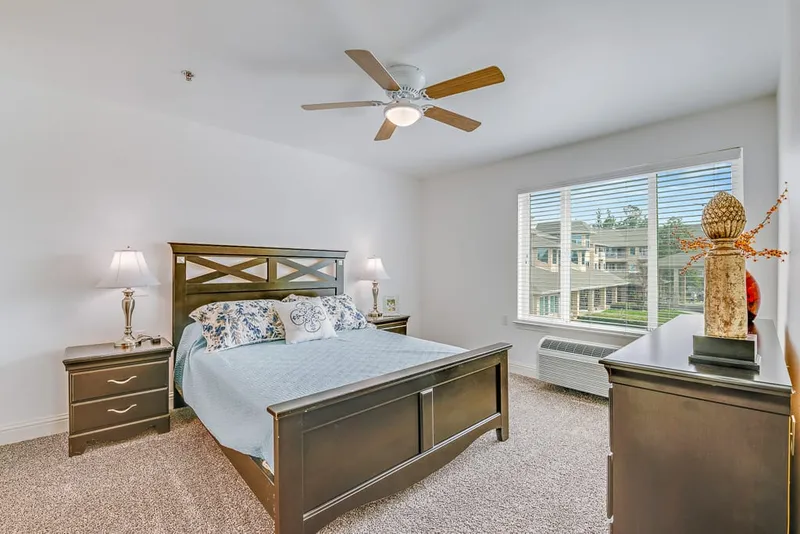 Solstice Senior Living at Bakersfield