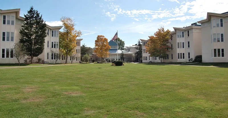 Solstice Senior Living at Guilford photo 6