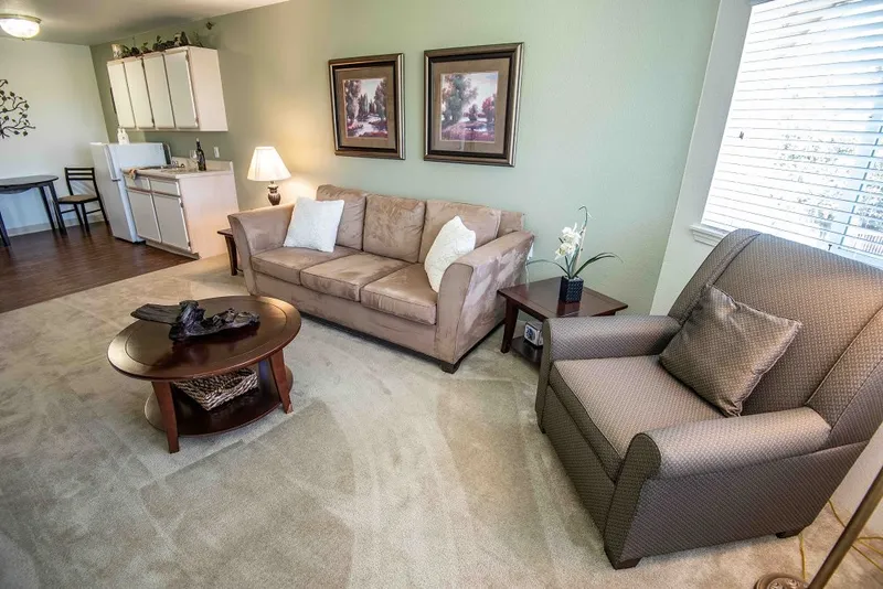 Solstice Senior Living at Lodi photo 9