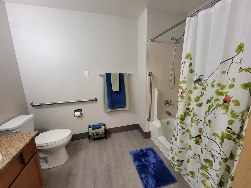 Solstice Senior Living at Normandy Park photo 2