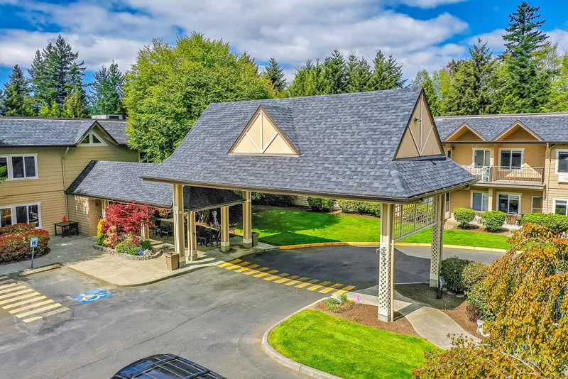 Solstice Senior Living at Normandy Park photo 5