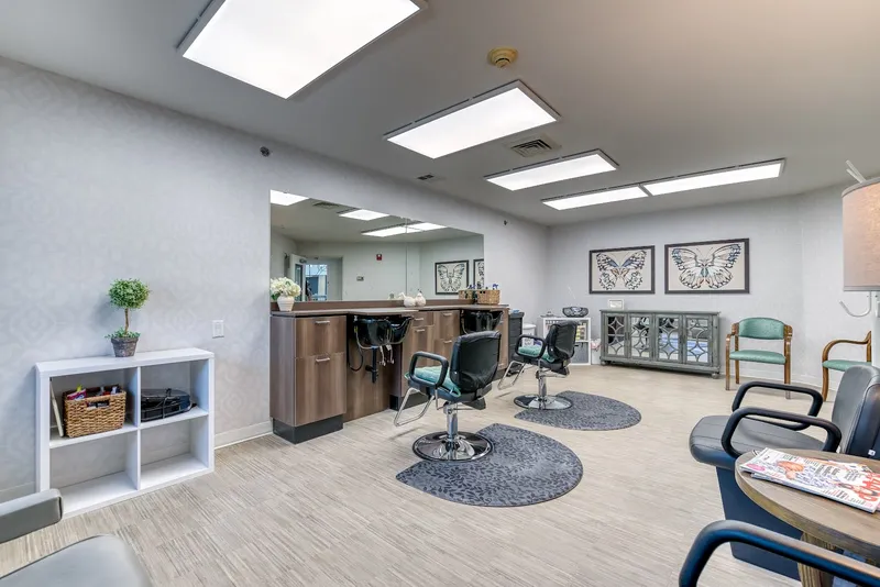 Solstice Senior Living at Sandy photo 5