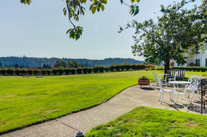 Somerset Senior Living photo 3