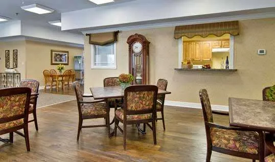 South Pointe Senior Living photo 9