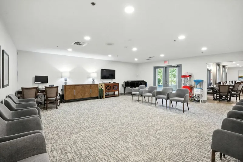 South Wind Heights photo 4