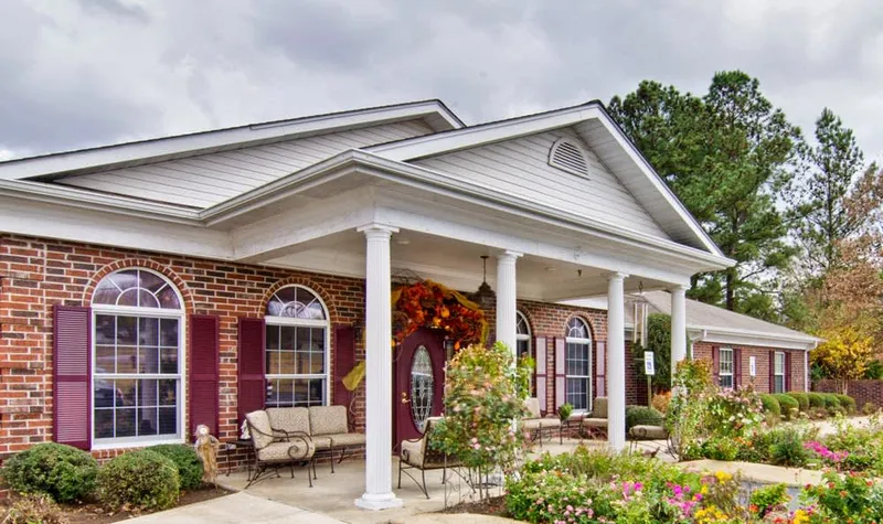 Southern Oaks Senior Living photo 4