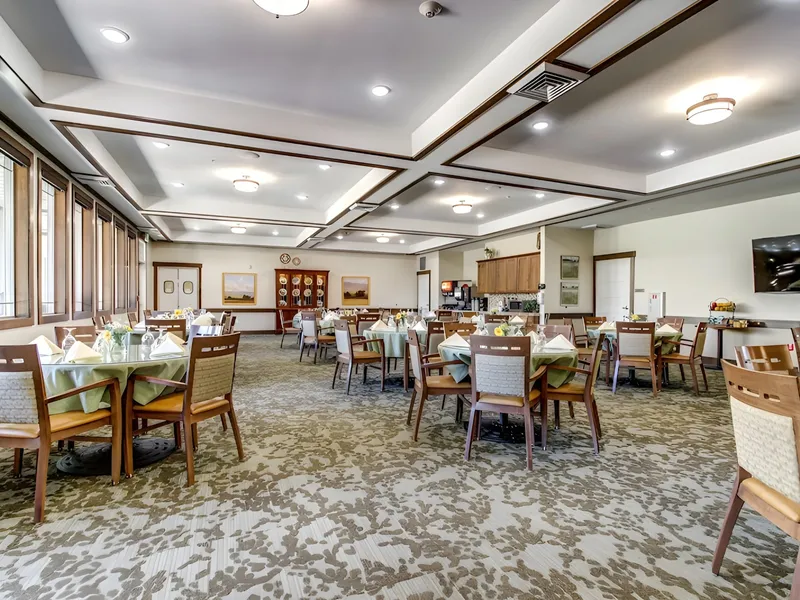 Spring Gardens Senior Living Holladay photo 8