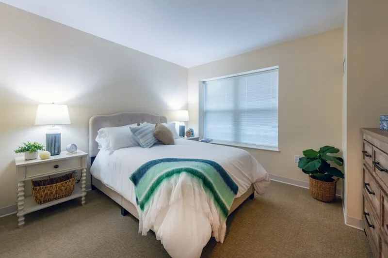 Stafford Hill photo 9