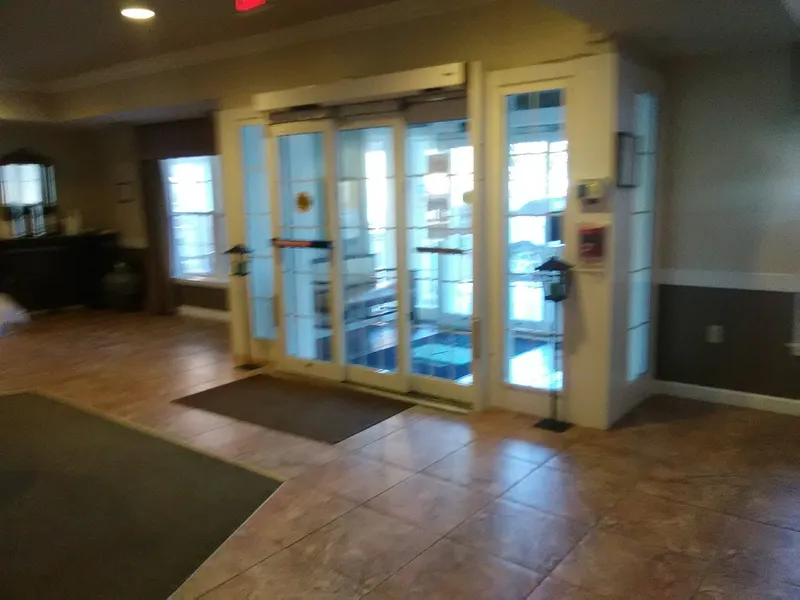 State Street Assisted Living photo 6